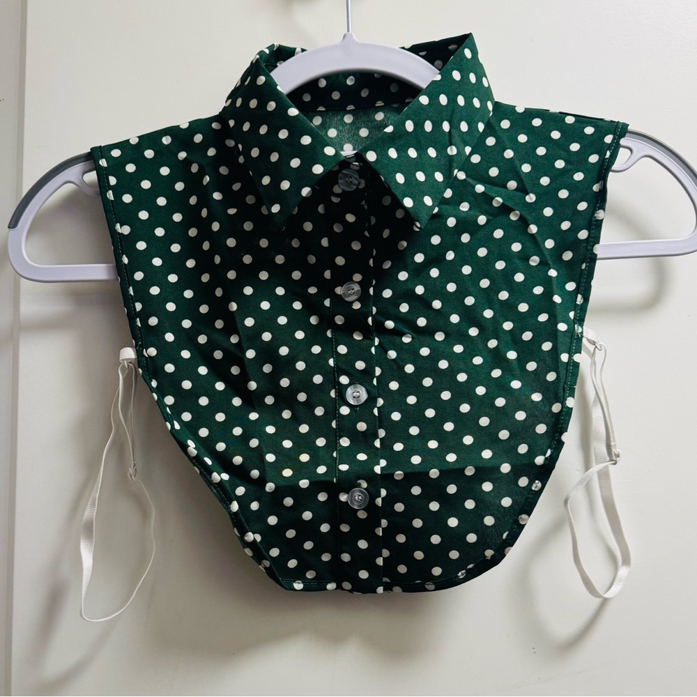 Green Polka Dot Women's Fake Collar Top